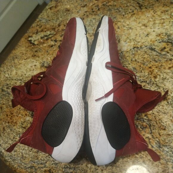 Nike Huarache E.D.G.E. TXT Team Red/White/Black Men's Size 11 AIR AO1697 - Picture 5 of 12